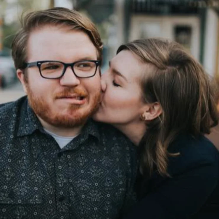 Got engaged to Li